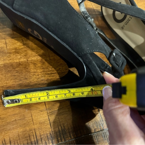 G by Guess women’s black fabric high heels size 8 - Picture 6 of 6